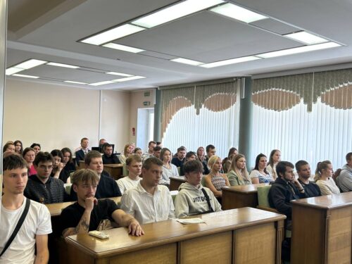 Встреча молодежного актива области с депутатом Парламента
