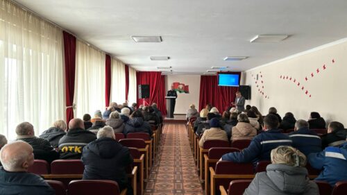 Собрание по вопросам безопасности в Автобусном парке №1