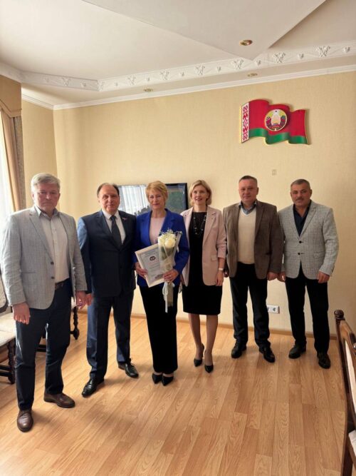 Торжественное награждение диспетчера автомобильного транспорта